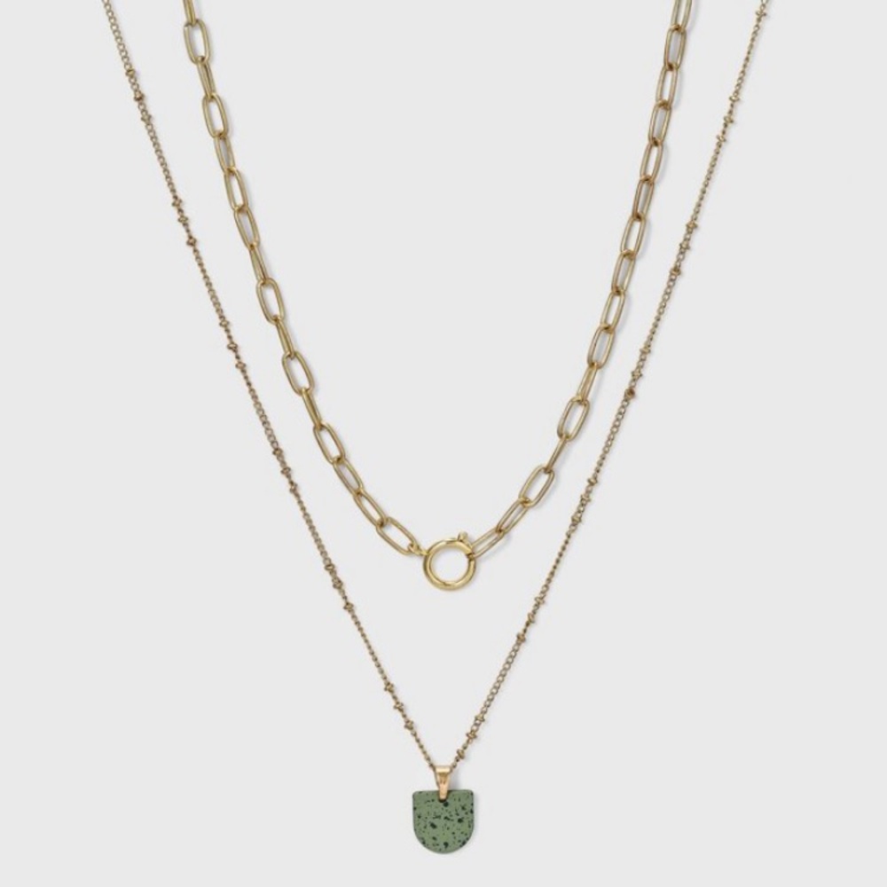 Universal Thread Necklace